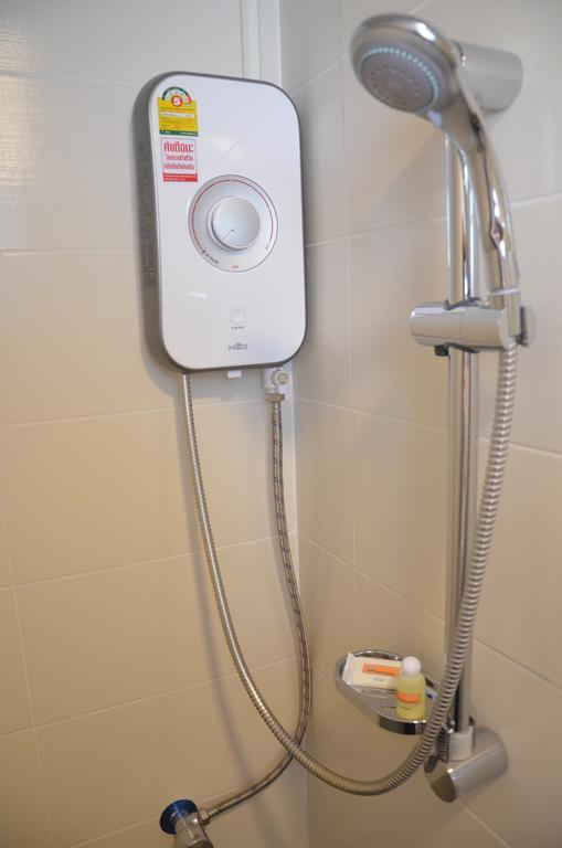 Lkp Apartment Kanchanaburi City Room photo
